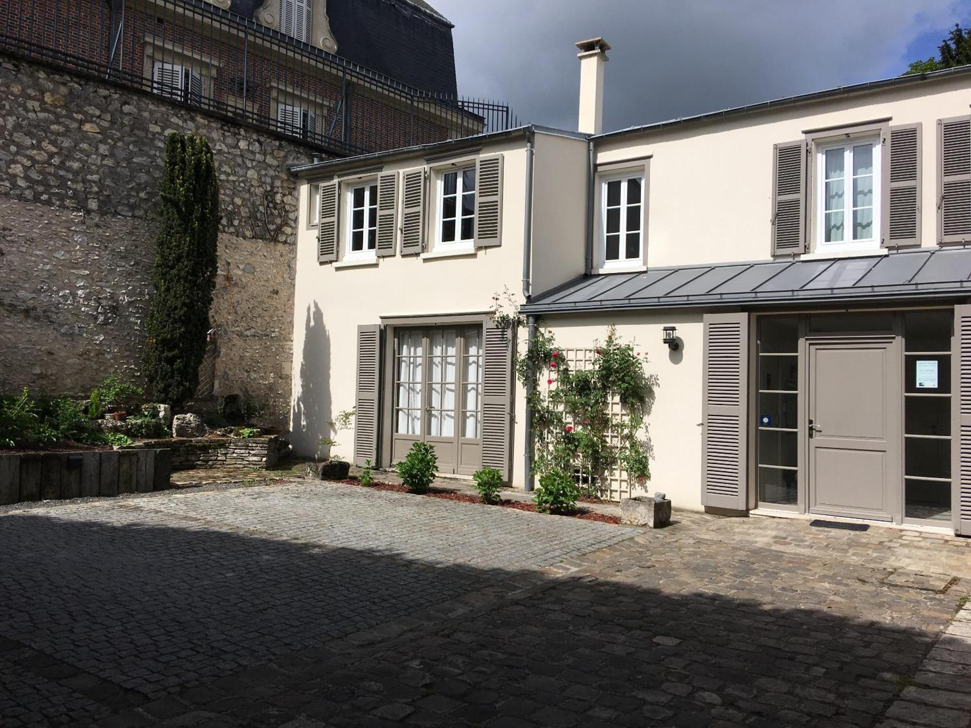 Maison De L'octroi Apartment